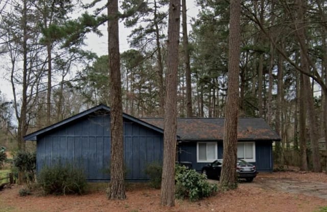 1049 Pineborough Road - 1049 Pineborough Road, Charlotte, NC 28212