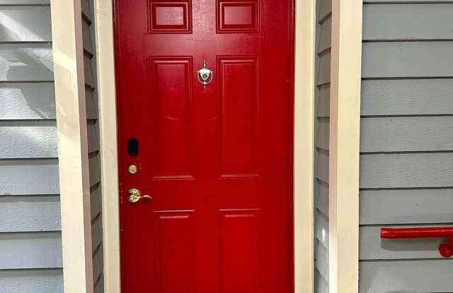 2700 SUMMERVIEW Way photos photos