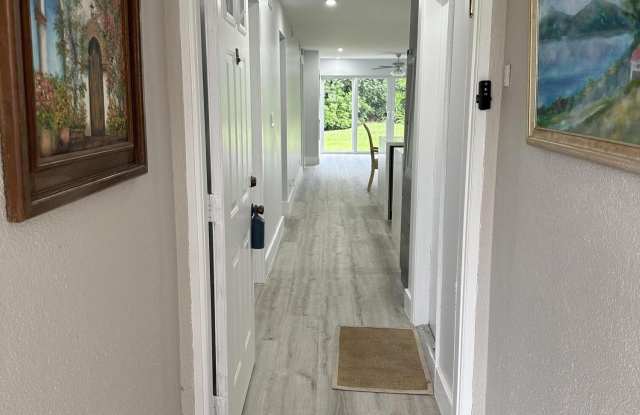 9215 Flynn Circle Gallery 4