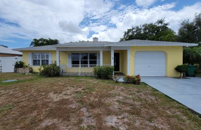 ****SPECIAL TWO WEEKS FREE IF RENTED BY 6/15**** Port St. Lucie single-family home 3 bedrooms 2 bath with garage - 2442 Southeast Grand Drive, Port St. Lucie, FL 34952 ****SPECIAL TWO WEEKS FREE IF RENTED BY 6/15**** Port St. Lucie single-family home 3 bedrooms 2 bath with garage - 2442 Southeast Grand Drive, Port St. Lucie, FL 34952