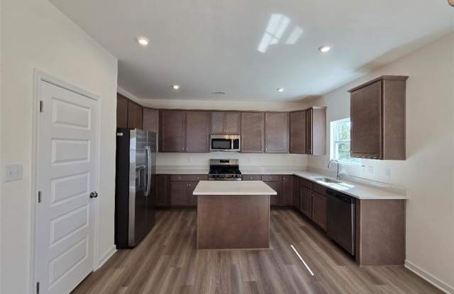 3817 Kinalin Ln Gallery 2