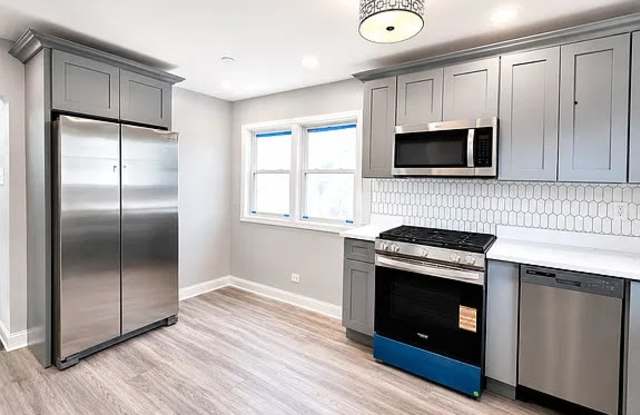 3829 Marine Avenue Gallery 1