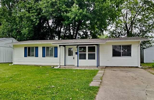 890 Edgewood Drive - 890 Edgewood Drive, Mooresville, IN 46158