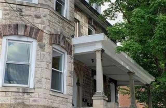 703 Atlantic Street Gallery 1