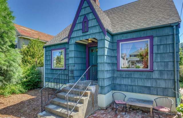 Pre-Leasing for August - 8Bed/2Bath House photos photos Pre-Leasing for August - 8Bed/2Bath House photos photos