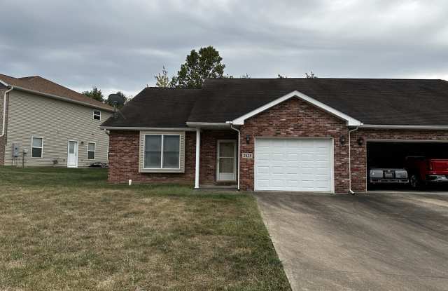 2629 Travelers Way - 2629 Travelers Way, Jackson, MO 63755