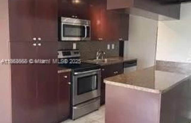 9311 SW 4th St photos photos