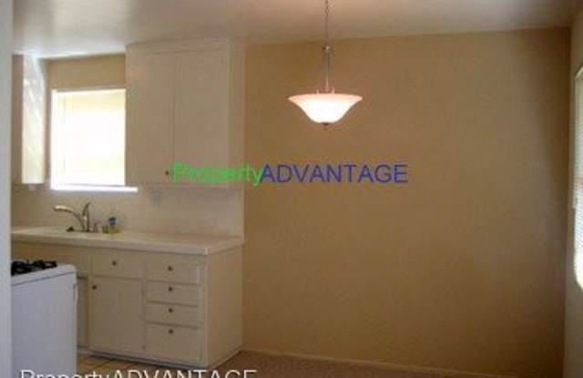 6358 Budlong Lake Avenue Gallery 4