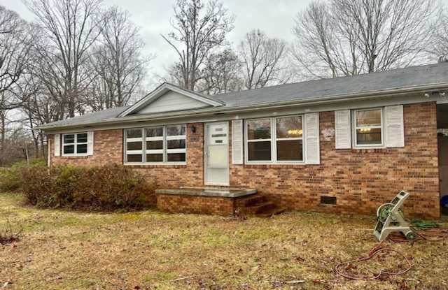 1270 Broadwood Acres Rd - 1270 Broadwood Acres Road, Alamance County, NC 27302