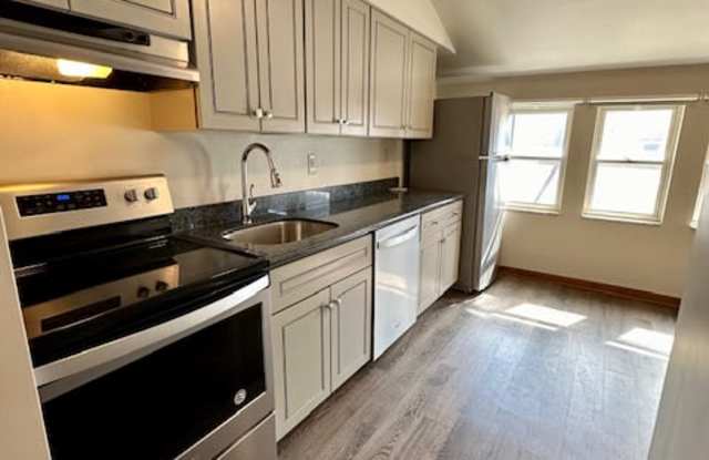 2112 Murray Ave photos photos
