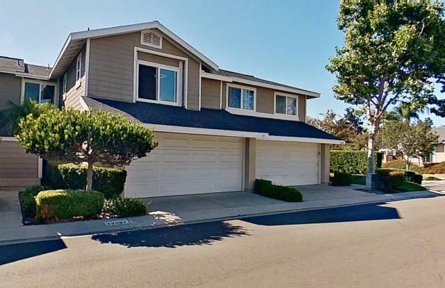 22097 Newbridge Dr - Spacious 3 Bed 2.5 Bath Home in Lake Forest! photos photos