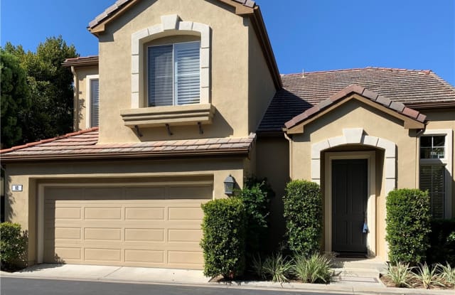 82 LESSAY - 82 Lessay, Newport Beach, CA 92657
