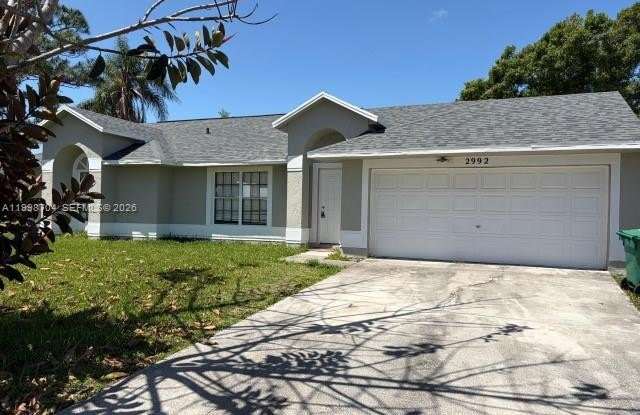 2992 SW Lucerne St photos photos