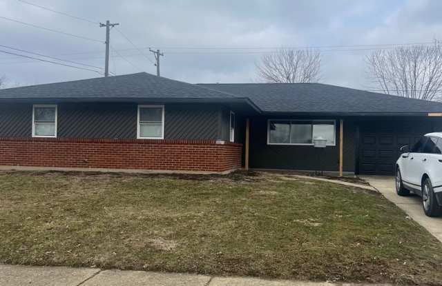 Spacious 4 bed, 2 bath Home for Rent! - 6629 Harshmanville Road, Huber Heights, OH 45424