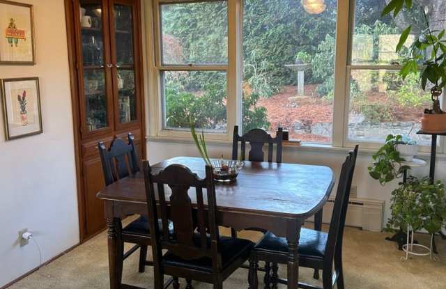Winslow Cottage Gallery 4