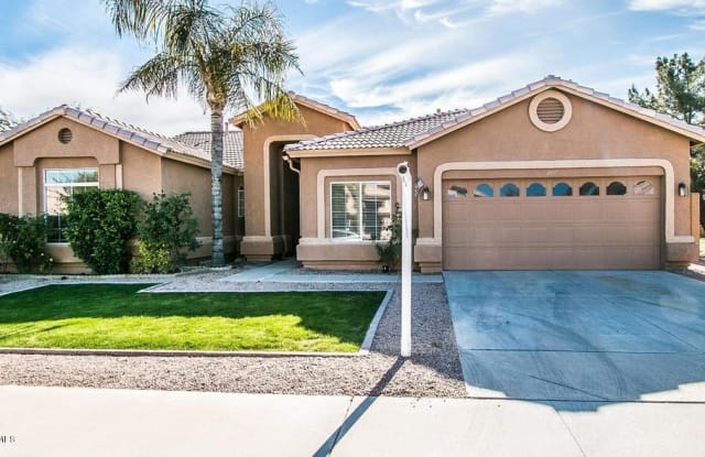 287 W BUENA VISTA Drive - 287 West Buena Vista Drive, Tempe, AZ 85284