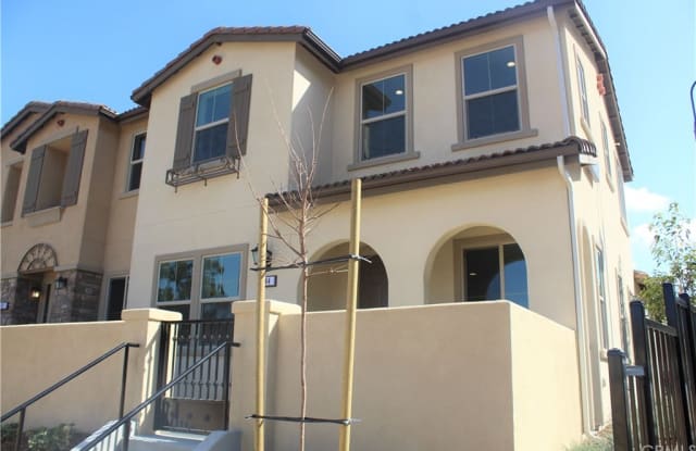244 S Auburn Heights - 244 S Auburn Heights Ln, Anaheim, CA 92807