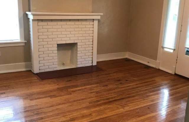 4343 Harrison St. Gallery 2