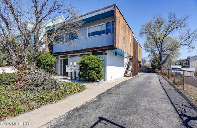 167-169 N Main Street photos photos