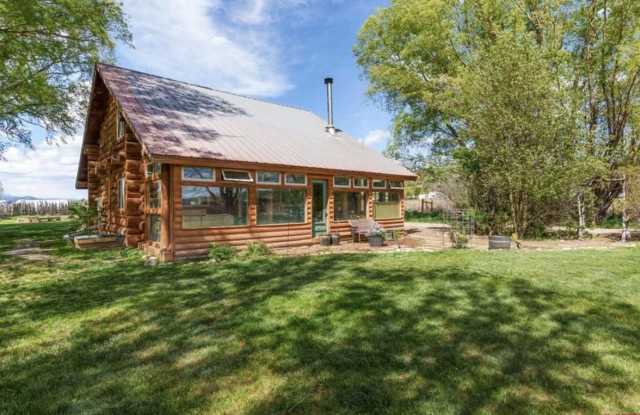 1215 County Road 216 photos photos