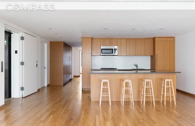 75 Sullivan Street photos photos