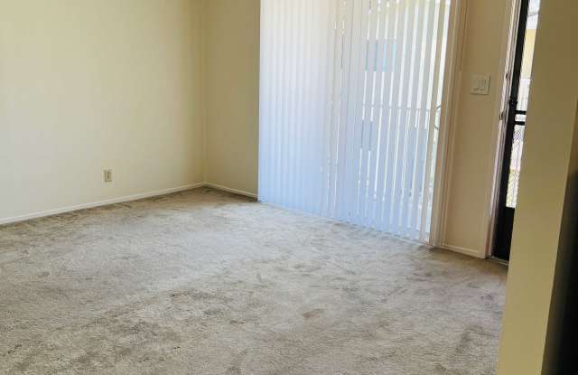 1105 Carey Drive photos photos