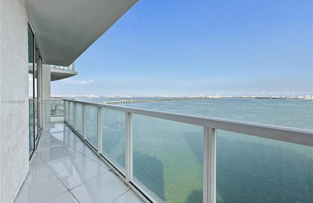 665 NE 25th St 2102 photos photos