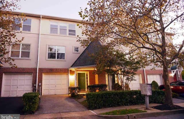 417 CHADFORD Road - 417 Chadford Road, Baltimore, MD 21212