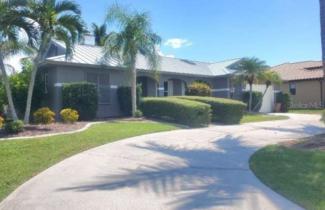 2421 W MARION AVENUE photos photos