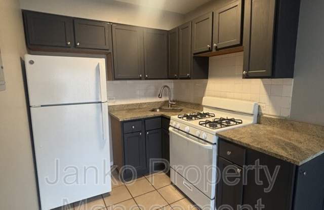 3333 Commercial Ave photos photos