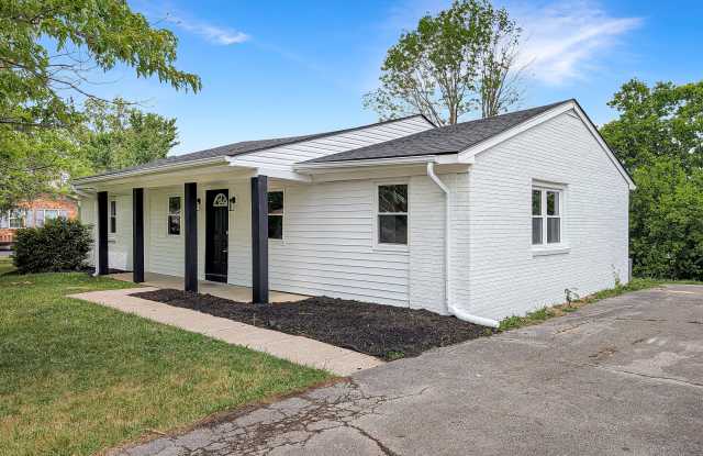 124 Edgewood Drive Gallery 1