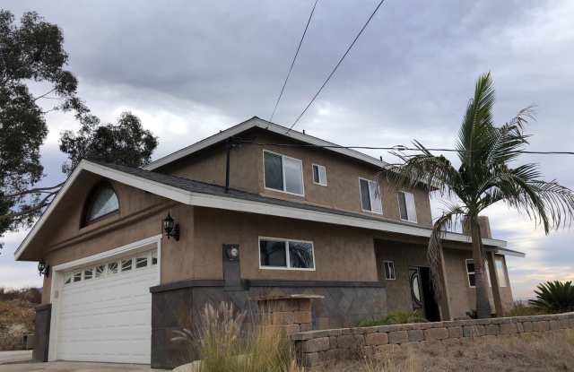 1527 San Miguel Ave. - 1527 San Miguel Avenue, La Presa, CA 91977