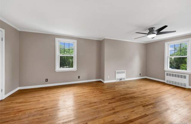 9 Virginia Street Gallery 2