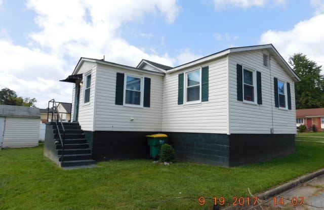 2200 Jackson Street - 2200 Jackson Street, Hopewell, VA 23860