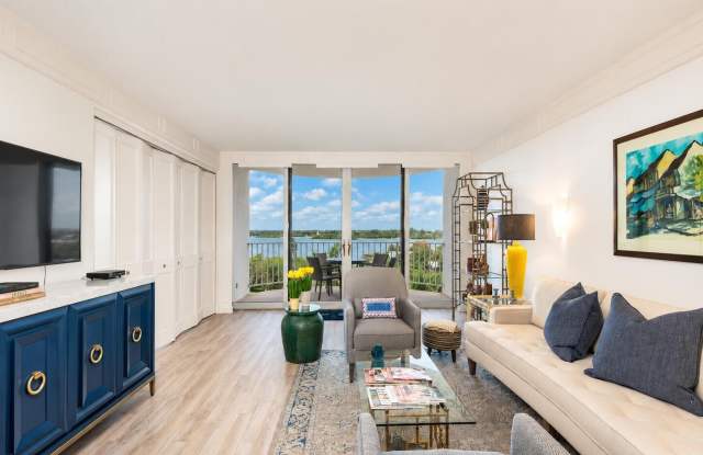 2295 S Ocean Boulevard Gallery 4