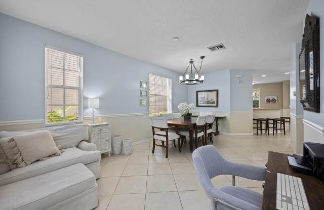 321 September Street photos photos