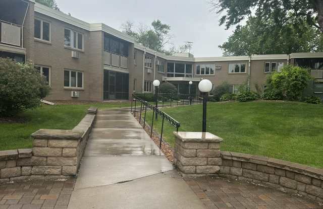 4380 Brookside Court photos photos