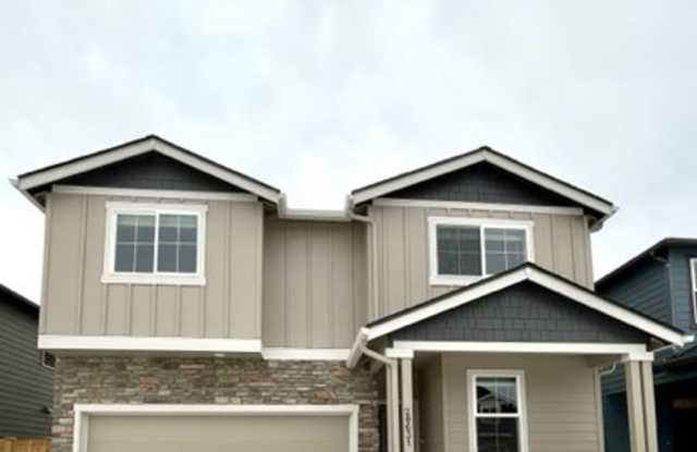 Modern 4 bedroom with den and neighborhood pool! - 20631 Kira Drive, Bend, OR 97702
