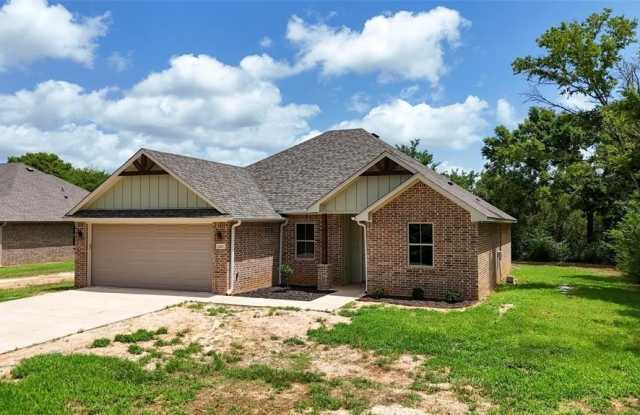 213 S Loveless Street photos photos