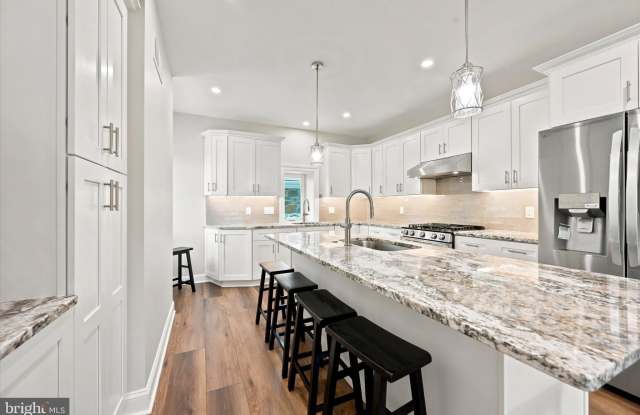 1512 NAAMANS CREEK Road photos photos