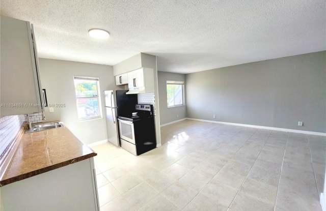 191 SW 15th St photos photos