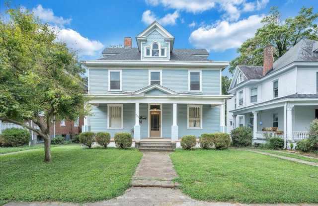 426 Washington AVE SW - 426 Washington Avenue Southwest, Roanoke, VA 24016 426 Washington AVE SW - 426 Washington Avenue Southwest, Roanoke, VA 24016