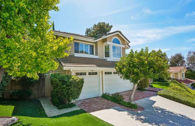22322 Cairnloch Street, Calabasas Gallery 2