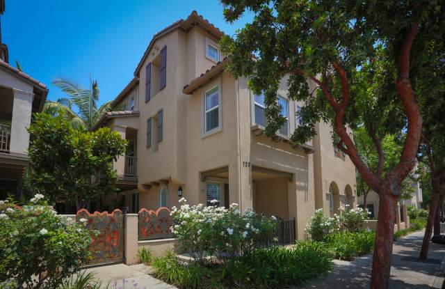 720 S San Fernando Blvd photos photos