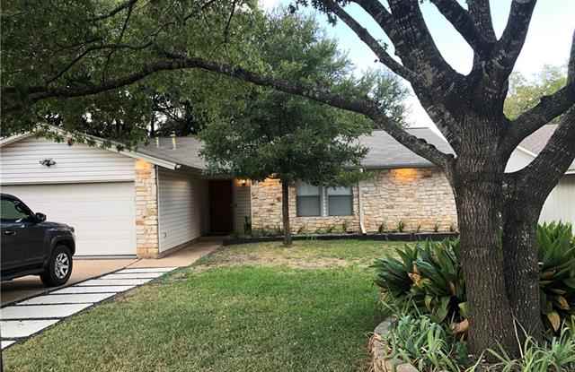 4504 Pelham DR - 4504 Pelham Drive, Austin, TX 78727