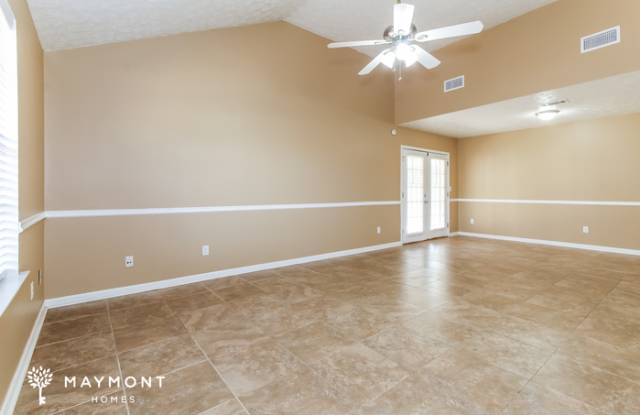 913 Mister Lake Court Gallery 3