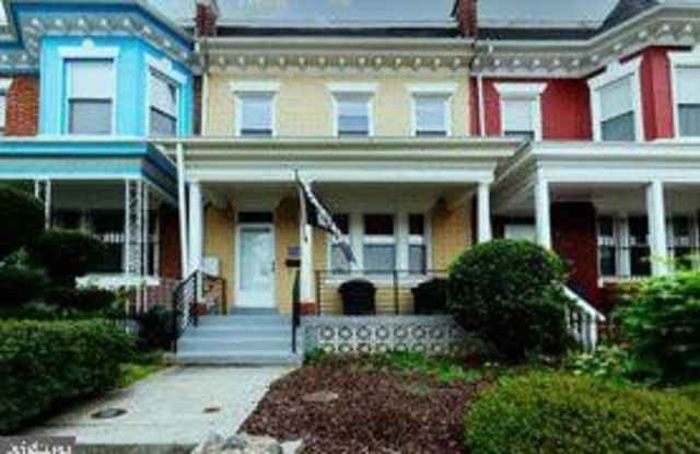 754 NEWTON PLACE NW - 754 Newton Place Northwest, Washington, DC 20010