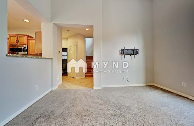 3969 E Cat Balue Dr Gallery 2