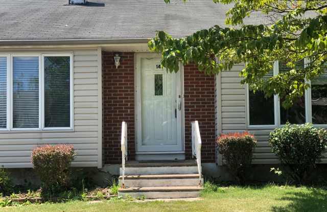 14 LANDON DRIVE Gallery 3