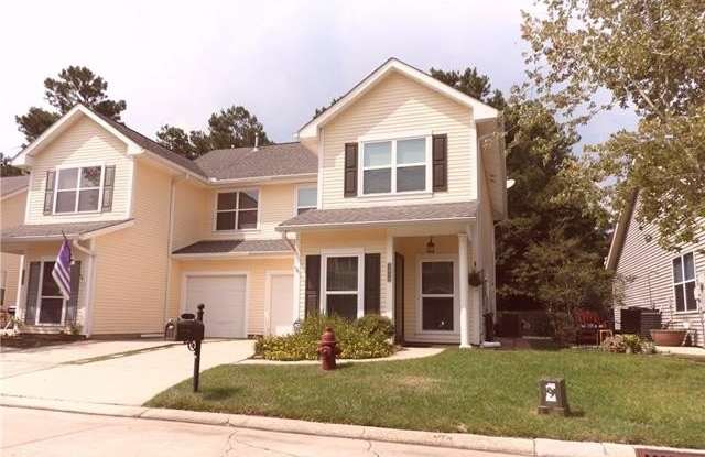 2056 DUNDEE LOOP NORTH None photos photos